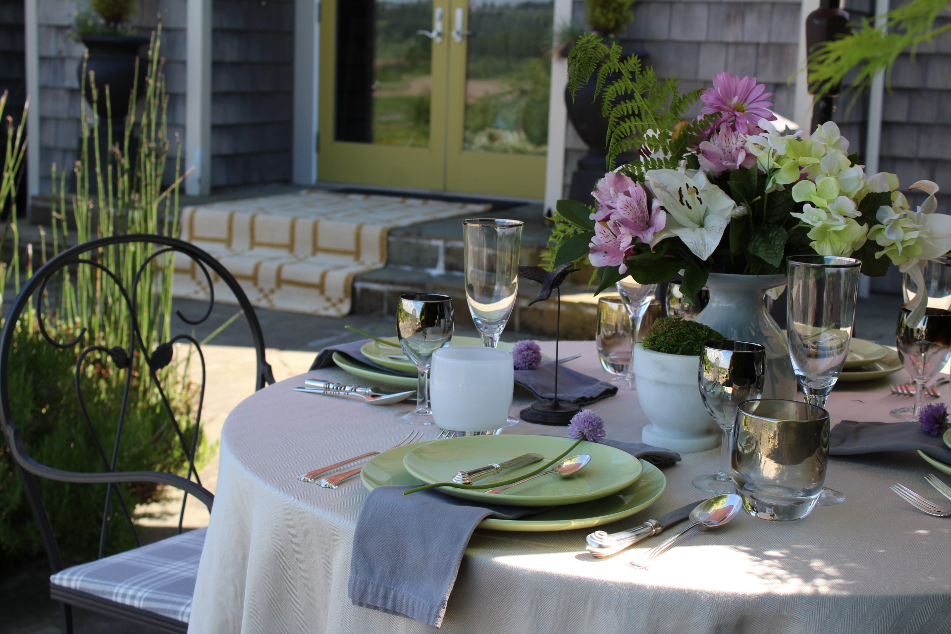 Outdoor Dining - The Design Document