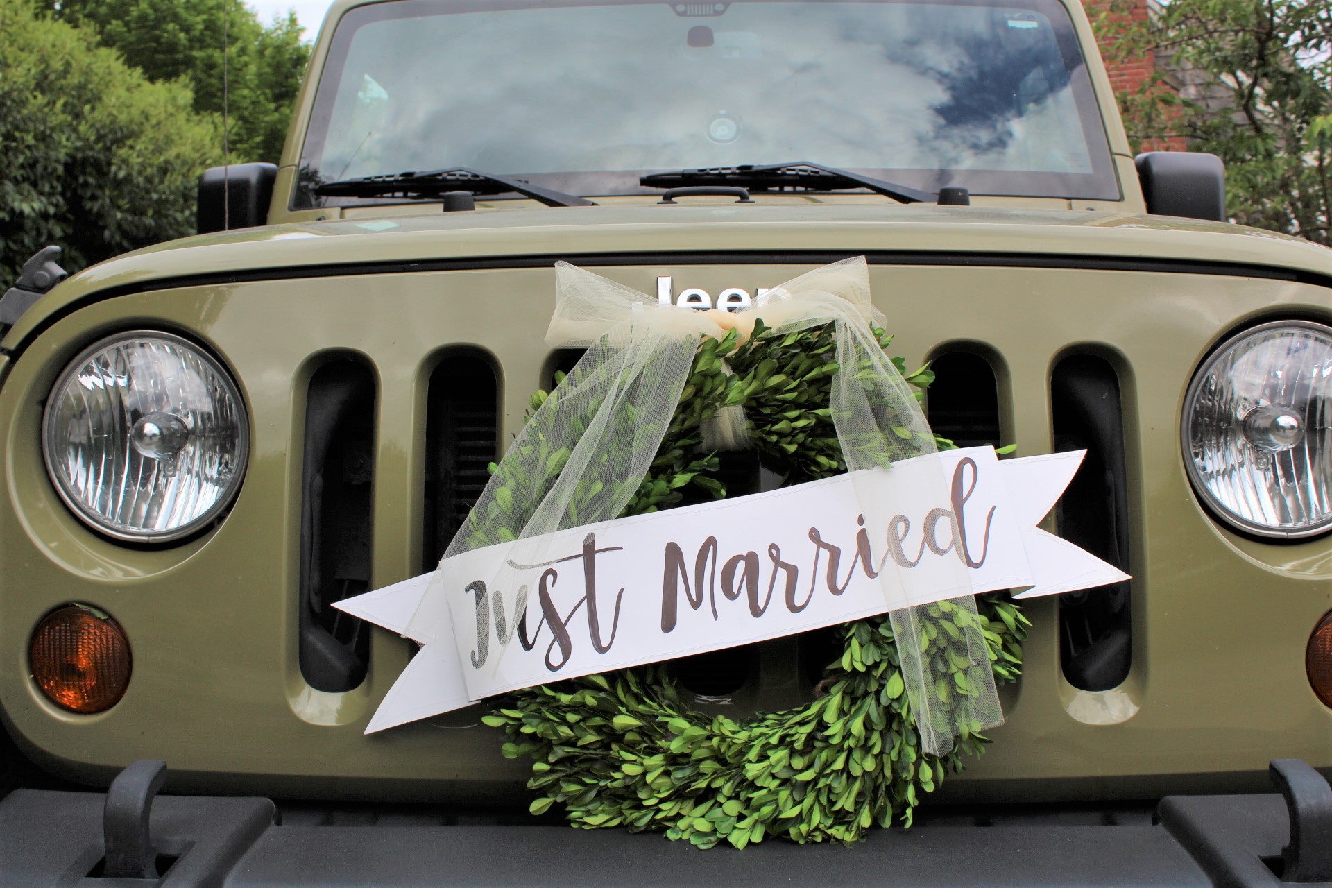JUST MARRIED wreath